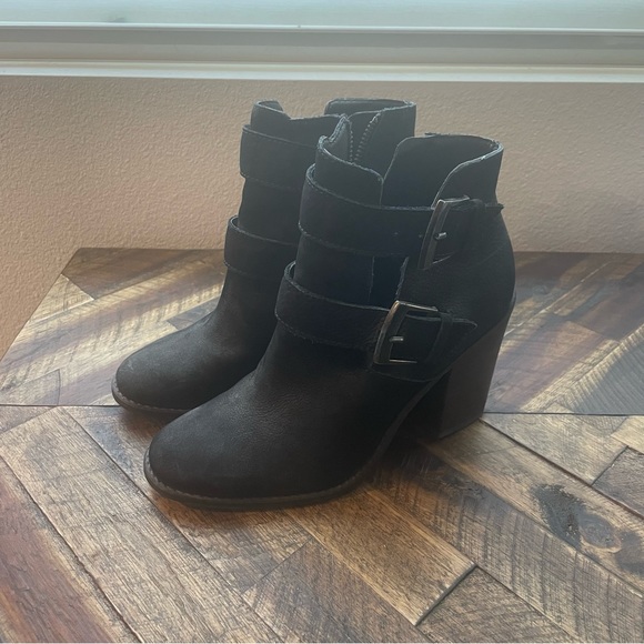 Steve Madden Trevur Black Suede Size 7 - Picture 4 of 9